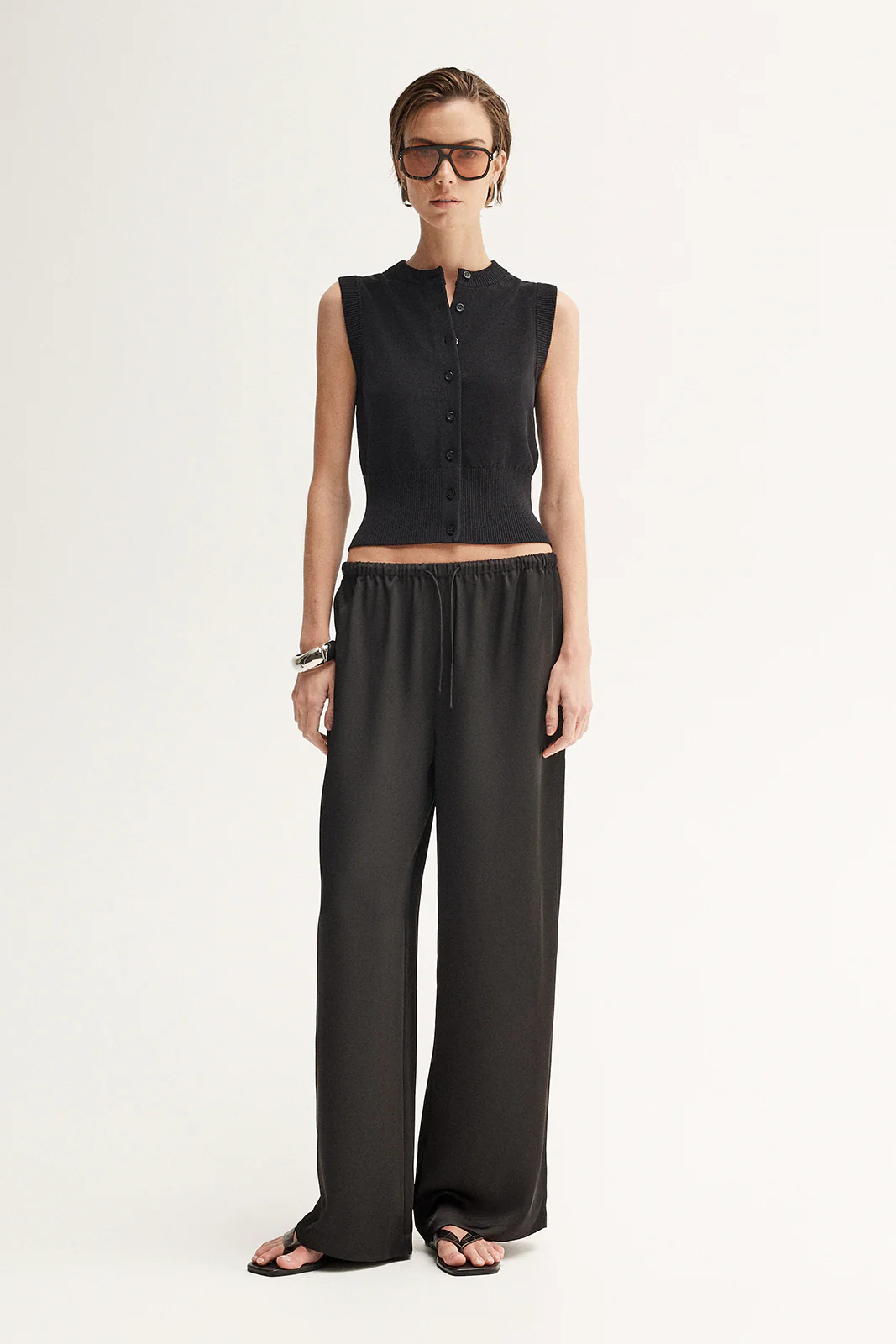 Sleeveless Tops